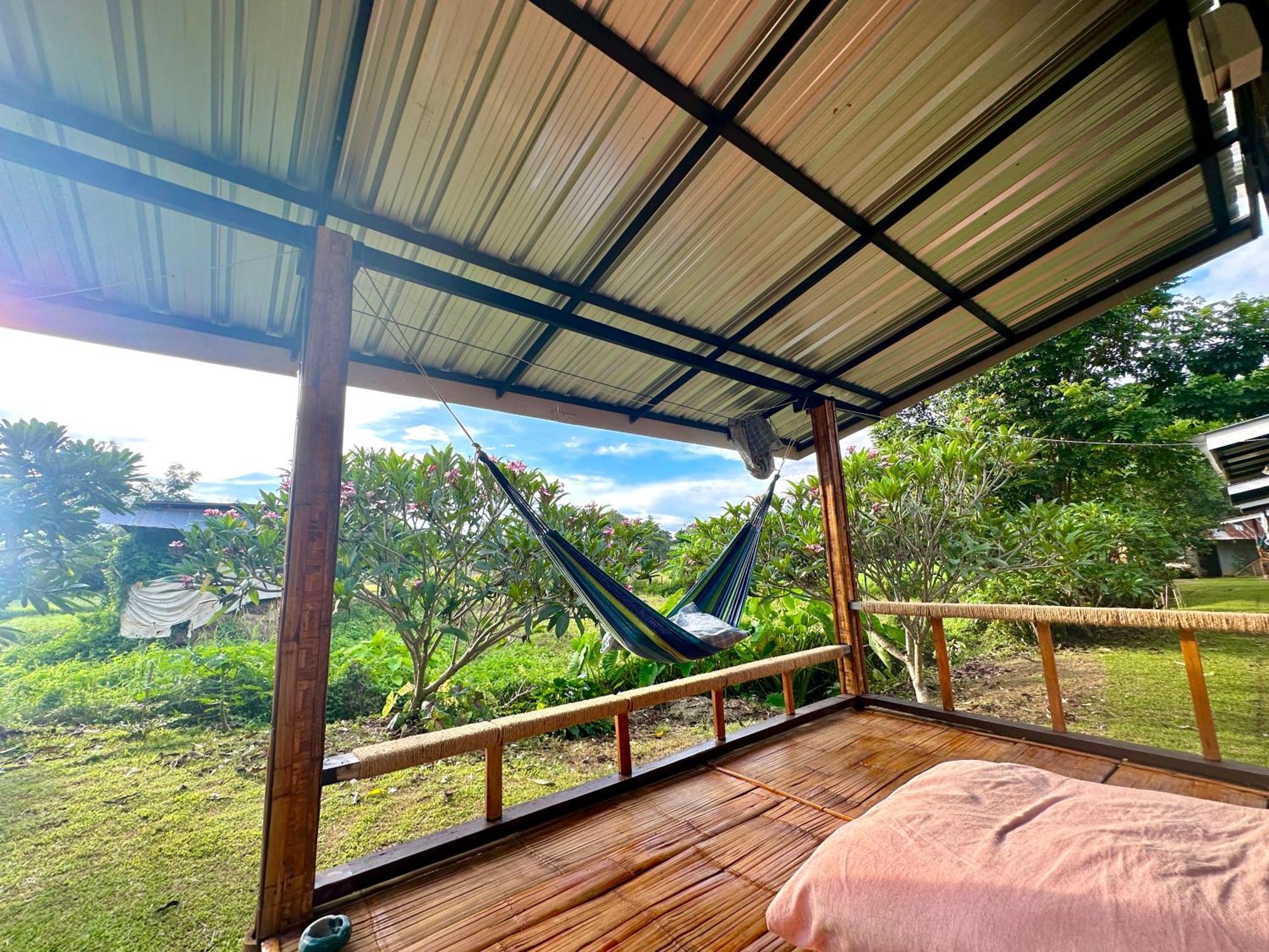 Hotel Twin Hut Pai Esterno foto